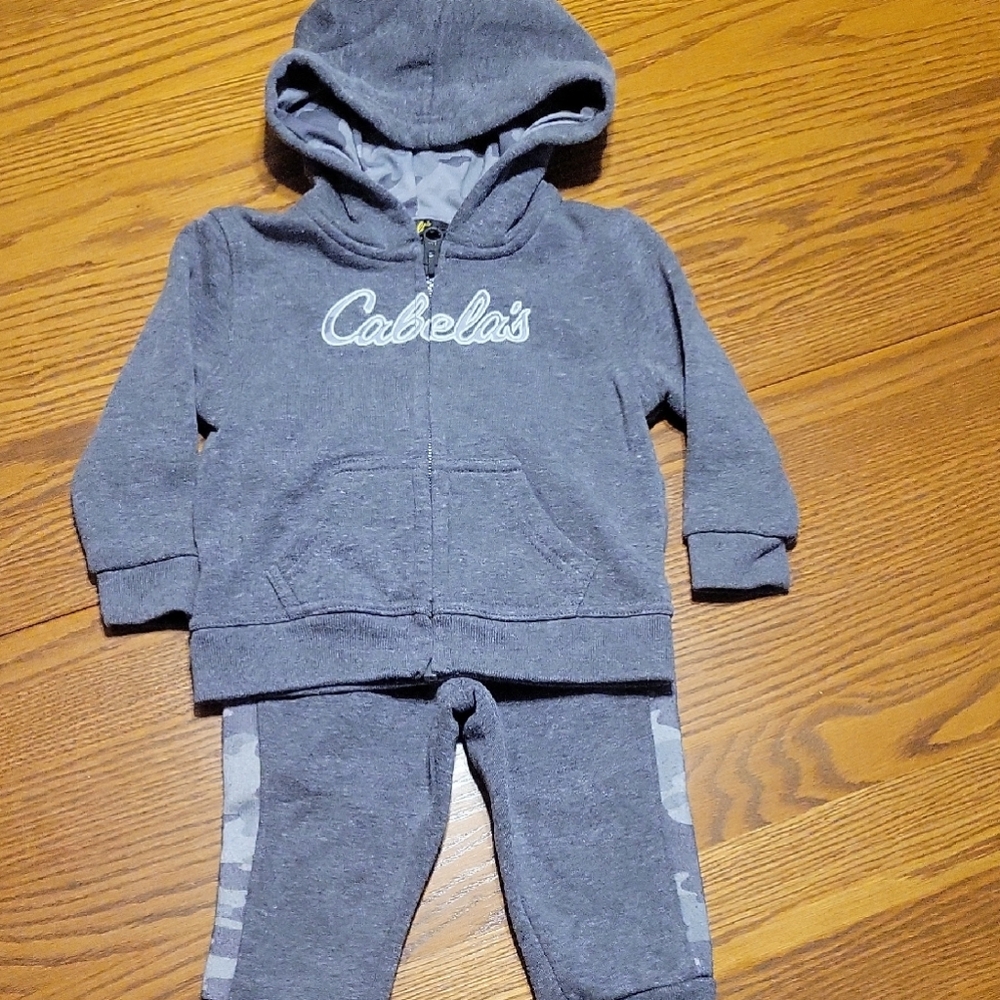 Cabela's Charcoal/Camouflage Hoodie and Jogger Set